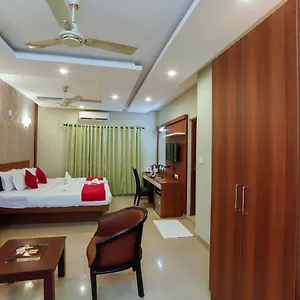 Hotel Sreepathi Indraprastha Guruvayur
