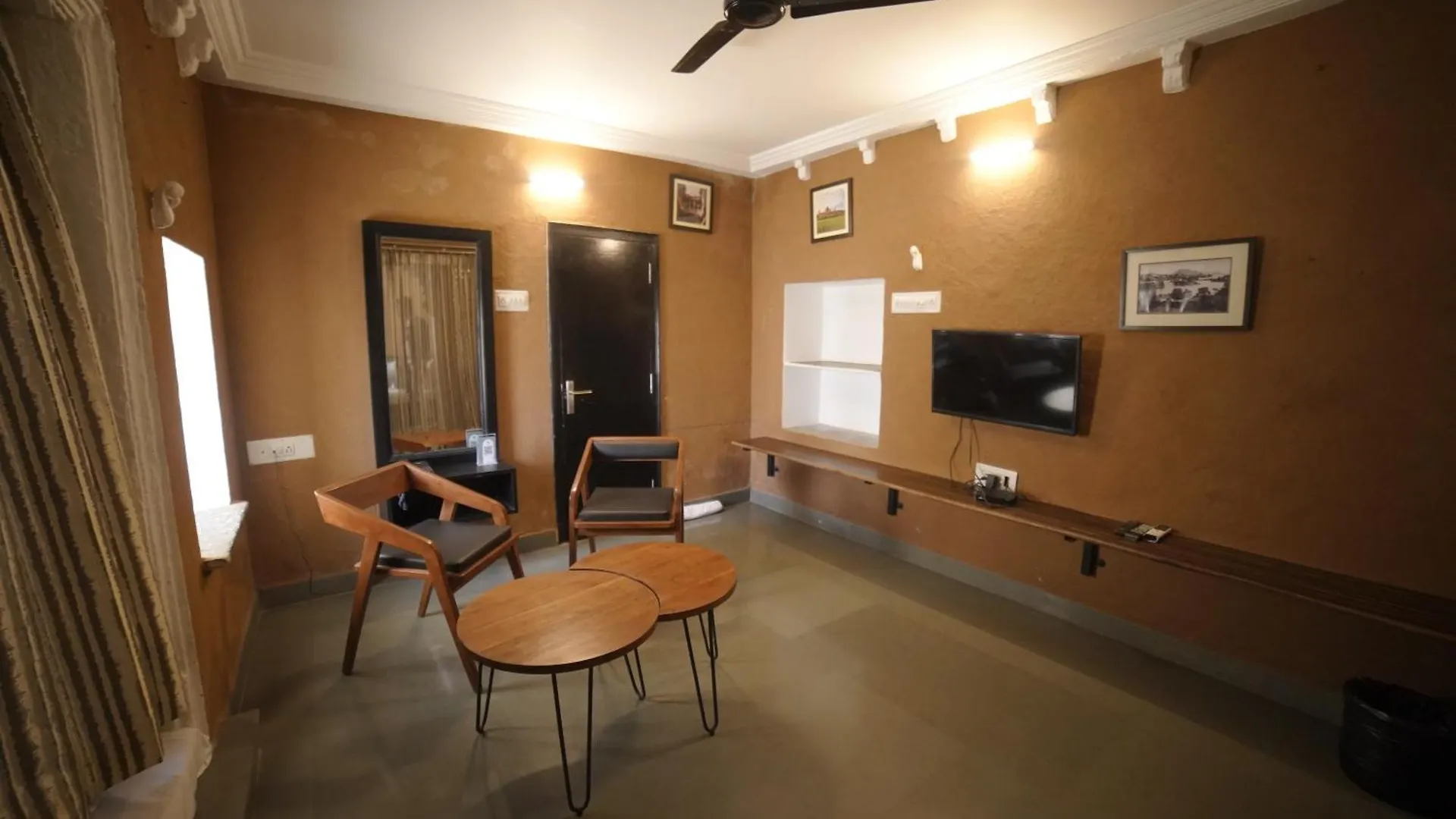 Hotel Banjara Heritage Udaipur