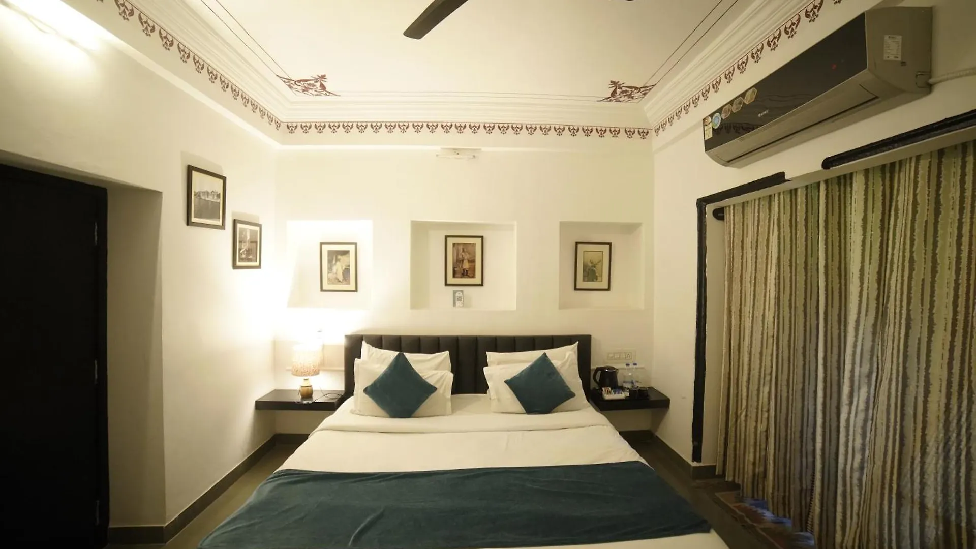 Hotel Banjara Heritage Udaipur 2*,  India